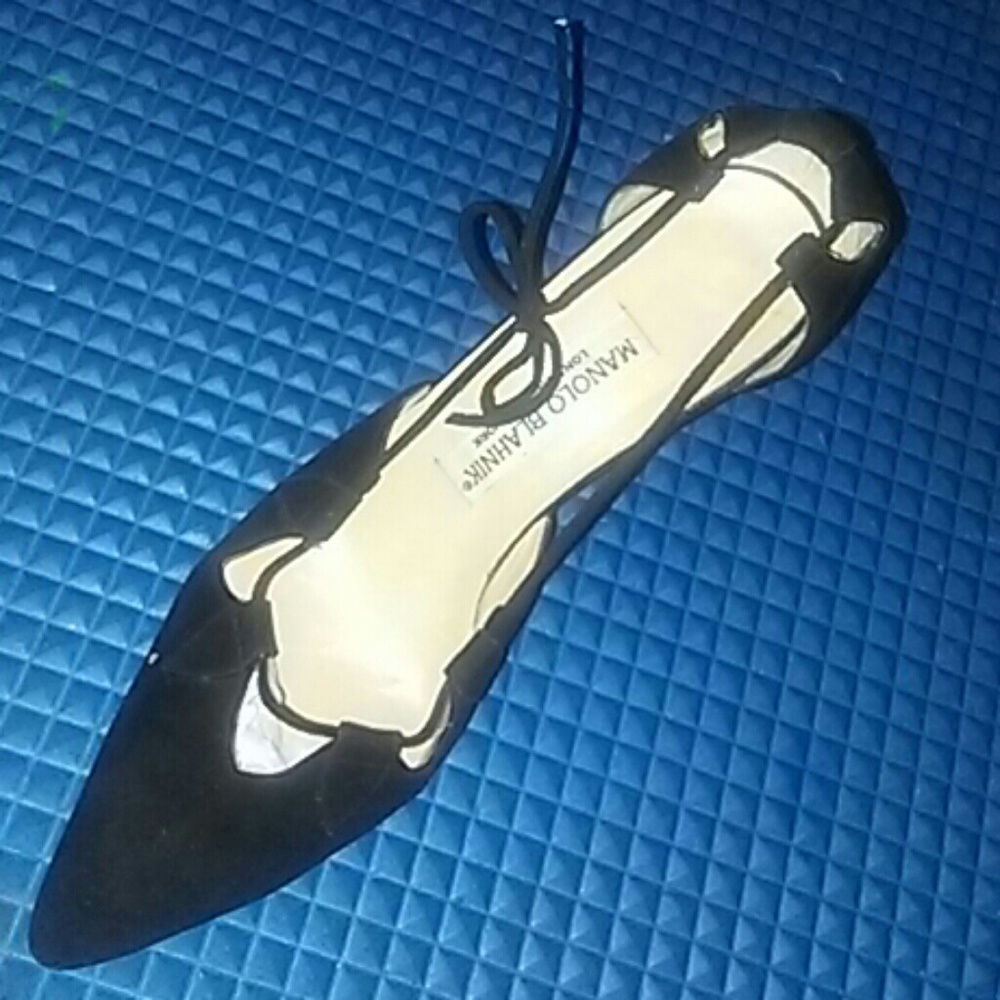 Manolo BLAHNIK Black Suede Shoes